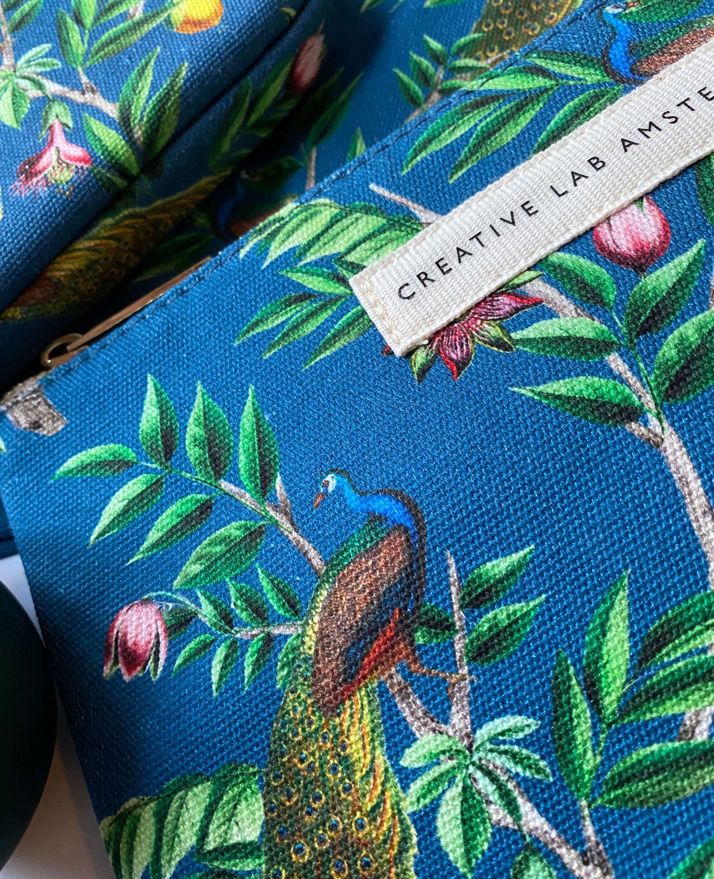Bolsa ou Estojo - Pouche Flat Passion Peacock